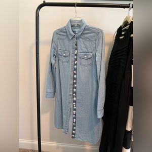Draper James magnolia chambray dress with pockets